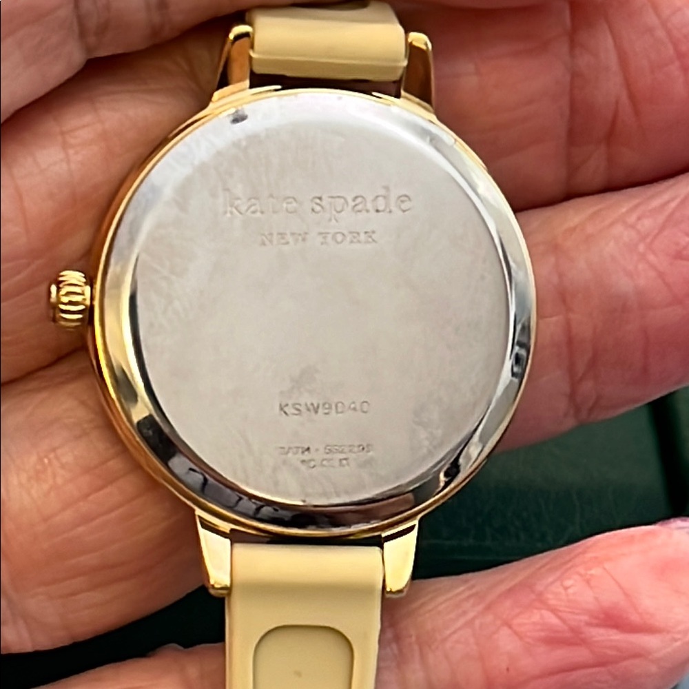 Kate Spade Watch w/ Gold Tone Case & Leather Leopard Print Band - Picture 5 of 11